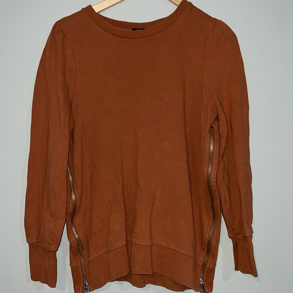 Gap Maternity Nursing Sweatshirt